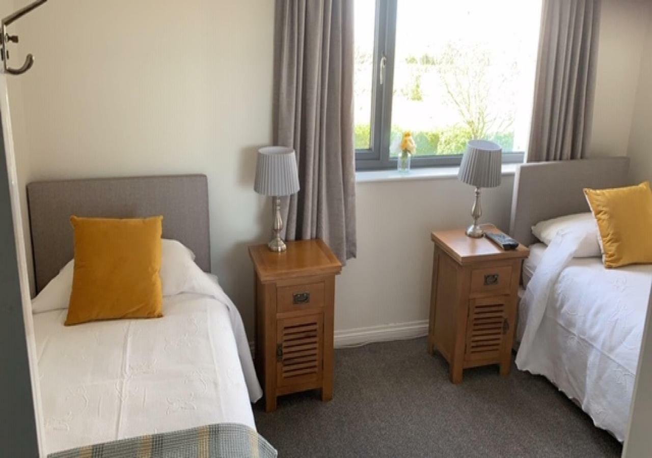 Knights Haven Bed & Breakfast Glin Eksteriør bilde